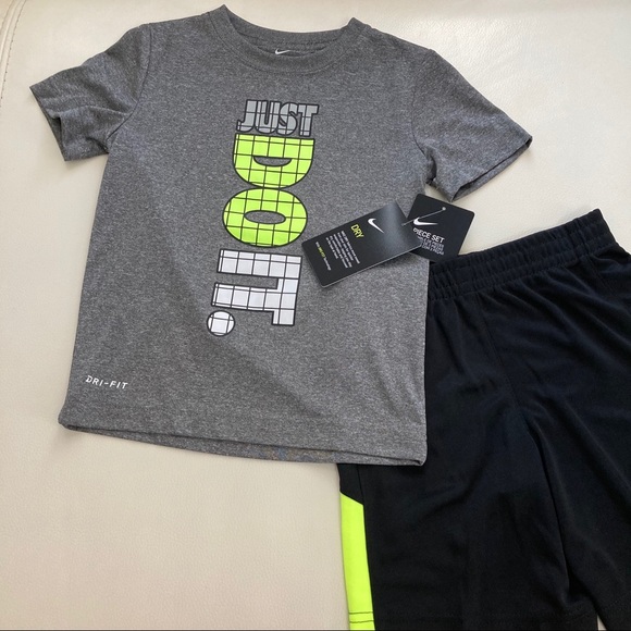 Nike Neon Dri-Fit Shorts Set 2242 - Picture 6 of 6